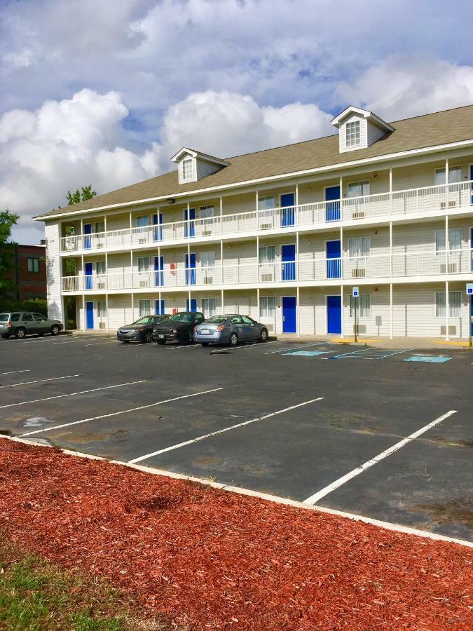 Intown Suites Extended Stay North Charleston Sc - Rivers Ave Exterior foto
